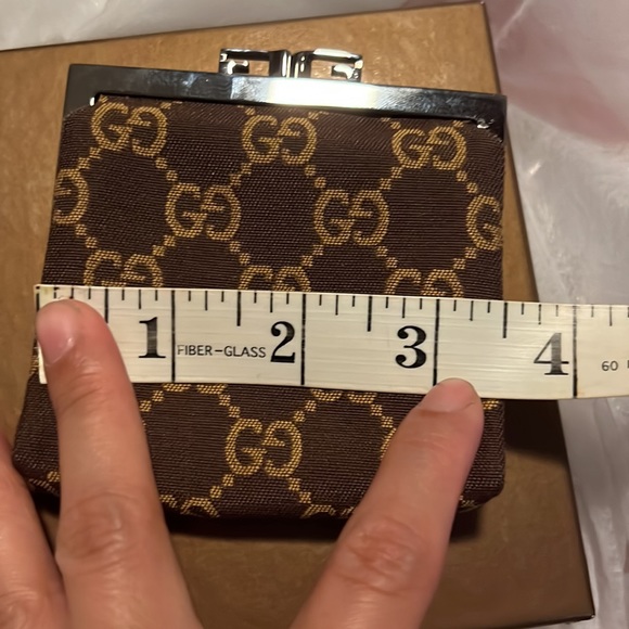 🔥SALE🔥 Authentic Vintage Gucci kiss lock coin purse - Picture 4 of 4